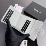 シャネル クラシック スモール フラップ ウォレット 三つ折財布 A82288 シャネル クラシック スモール フラップ ウォレット 三つ折財布 A82288