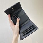シャネル コンパクト財布☆三つ折り A80734