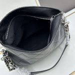シャネル チェーン ショルダーバッグ A29284 シャネル チェーン ショルダーバッグ A29284