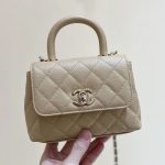 シャネル  CHANEL ココハンドル ミニバッグ ベージュ AP4244