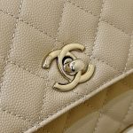 シャネル  CHANEL ココハンドル ミニバッグ ベージュ AP4244