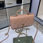 シャネル チェーンウォレット トップハンドルバッグ AP4166 シャネル チェーンウォレット トップハンドルバッグ AP4166