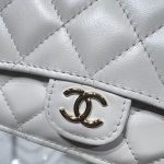 シャネル マトラッセ フォンケース ショルダーバッグ ホワイト AP3226 シャネル マトラッセ フォンケース ショルダーバッグ ホワイト AP3226