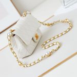 シャネル ミニ クラシック フラップ ショルダーバッグ AS4947 シャネル ミニ クラシック フラップ ショルダーバッグ AS4947