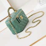 シャネル CCロゴ チェーン クラッチ バニティバッグ AP4168 シャネル CCロゴ チェーン クラッチ バニティバッグ AP4168