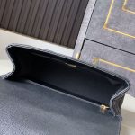 シャネル チェーンハンドル フラップバック AS5240 B19405 シャネル チェーンハンドル フラップバック AS5240 B19405