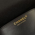 シャネル チェーンハンドル フラップバック AS5240 B19405 シャネル チェーンハンドル フラップバック AS5240 B19405