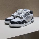 ルイヴィトン スニーカー モノグラム グレー 1ADF0Z ルイヴィトン スニーカー モノグラム グレー 1ADF0Z