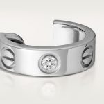 カルティエ Love フープ イヤリング クラシックモデル B8022800 カルティエ Love フープ イヤリング クラシックモデル B8022800