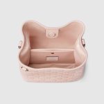 グッチ GGエンブレム スモール バケットバッグ 815118 グッチ GGエンブレム スモール バケットバッグ 815118