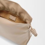 ロエベ ミニフラメンコ クラッチバッグ A411FC2X73 ロエベ ミニフラメンコ クラッチバッグ A411FC2X73