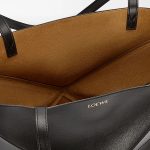 ​ロエベ ミディアム シャイニングレザー パズル フォールドA657G50X01