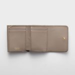 プラダ  ヴィッテロダイノレザー ミニ財布 1MH043