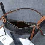 セリーヌ トリオンフキャンバス&カーフスキン 120722FQM セリーヌ トリオンフキャンバス&カーフスキン 120722FQM