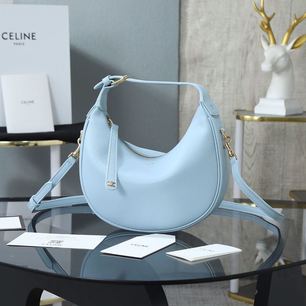 セリーヌ ティーン CELINE ルル グレインドカーフスキン 120723ENY セリーヌ ティーン CELINE ルル グレインドカーフスキン 120723ENY