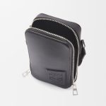 ロエベ バーティカル クロスボディポケット C565S59X03 ロエベ バーティカル クロスボディポケット C565S59X03