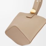 ロエベ ぺブル バケットバッグ ミニ トートバッグ AANBBBMX02 ロエベ ぺブル バケットバッグ ミニ トートバッグ AANBBBMX02