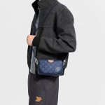 ヴィトン トロカデロ・ウェアラブル ウォレット M26825 M26826 M27155 ヴィトン トロカデロ・ウェアラブル ウォレット M26825 M26826 M27155