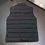 モンクレール ダウンベスト – ブラック モンクレール ダウンベスト – ブラック