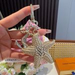 ルイヴィトン スターフィッシュ キーホルダー M02622 ルイヴィトン スターフィッシュ キーホルダー M02622