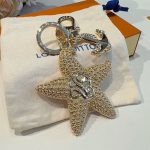 ルイヴィトン スターフィッシュ キーホルダー M02622 ルイヴィトン スターフィッシュ キーホルダー M02622