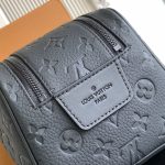 ルイヴィトン ドップ・キット クラッチバッグ M59478 ルイヴィトン ドップ・キット クラッチバッグ M59478