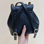 シャネル 22A メティエダール バックパック AS2908 ブラック シャネル 22A メティエダール バックパック AS2908 ブラック