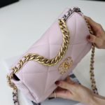 シャネル chanel 19 フラップバッグ AS1160 AS1161 ピンク シャネル chanel 19 フラップバッグ AS1160 AS1161 ピンク