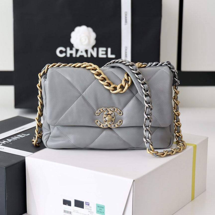 シャネル CHANEL 19 フラップバッグ AS1160 AS1161 エレファントグレー シャネル CHANEL 19 フラップバッグ AS1160 AS1161 エレファントグレー
