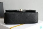 CHANEL  クラシック フラップ バッグ AS1116