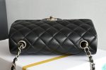 CHANEL  クラシック フラップ バッグ AS1116