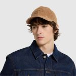 グッチ エンブロイダリー付き ベルベット ベースボールキャップ ‎832248