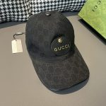 グッチ GGキャンバス タイガーヘッド付き ベースボールキャップ 84235