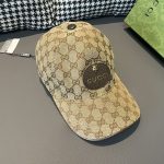 グッチ GGキャンバス タイガーヘッド付き ベースボールキャップ 84235
