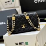 シャネル  22A メティエダール ゴールドコイン WOC ブラック AP2840