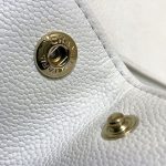 シャネル Haas レザー メッセンジャーバッグ A93749 ホワイト シャネル Haas レザー メッセンジャーバッグ A93749 ホワイト
