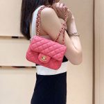 シャネル Classic Flap Bag スクエアミニ ピンク A01115 シャネル Classic Flap Bag スクエアミニ ピンク A01115