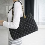 シャネル トートバッグ Tote GST A50995 ブラック シャネル トートバッグ Tote GST A50995 ブラック