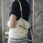 シャネル スモールバックパック リュック AS2908 ホワイト シャネル スモールバックパック リュック AS2908 ホワイト