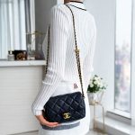 シャネル フラップバッグ AS2855 ダークブルー シャネル フラップバッグ AS2855 ダークブルー