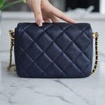 シャネル フラップバッグ AS2855 ダークブルー シャネル フラップバッグ AS2855 ダークブルー