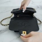 シャネル メッセンジャーバッグ AS3652 ブラック シャネル メッセンジャーバッグ AS3652 ブラック