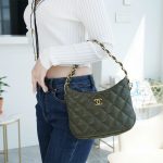 シャネル HOBO ショルダーバッグ AS3562 グリーン シャネル HOBO ショルダーバッグ AS3562 グリーン