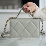 シャネル 19 WOC チェーンウォレット AP0957 グレー シャネル 19 WOC チェーンウォレット AP0957 グレー