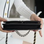 シャネル   19 WOC チェーンウォレット ブラック AP0957