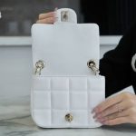シャネル キューブチェーンミニフラップバッグ AS3744 シャネル キューブチェーンミニフラップバッグ AS3744