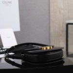 セリーヌ ティーン ブザス トリオンフ バッグ ブラック110413 セリーヌ ティーン ブザス トリオンフ バッグ ブラック110413