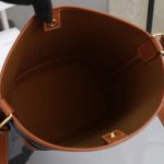 セリーヌ トリオンフ キャンバス スモール バケットバッグ 191442 セリーヌ トリオンフ キャンバス スモール バケットバッグ 191442