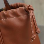 セリーヌ スモールカバドローストリング カーフ バッグ 111013 セリーヌ スモールカバドローストリング カーフ バッグ 111013