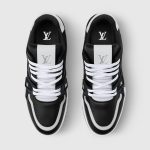 ルイヴィトン LV トレイナー スニーカー 1AJ30 1AJ32 ルイヴィトン LV トレイナー スニーカー 1AJ30 1AJ32